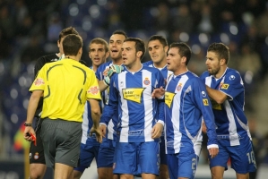 Se protesti ti ammonisco